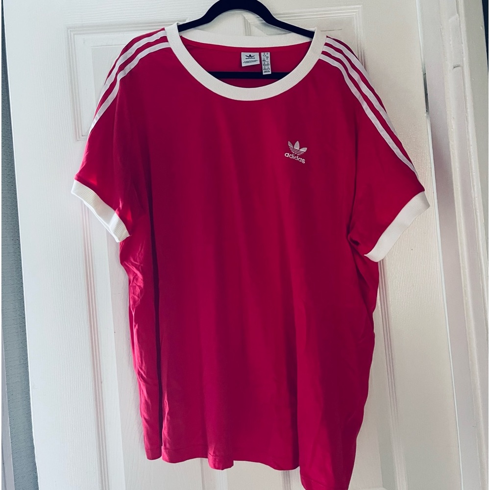 ADICOLOR CLASSICS 3-STRIPES TEE (PLUS SIZE)